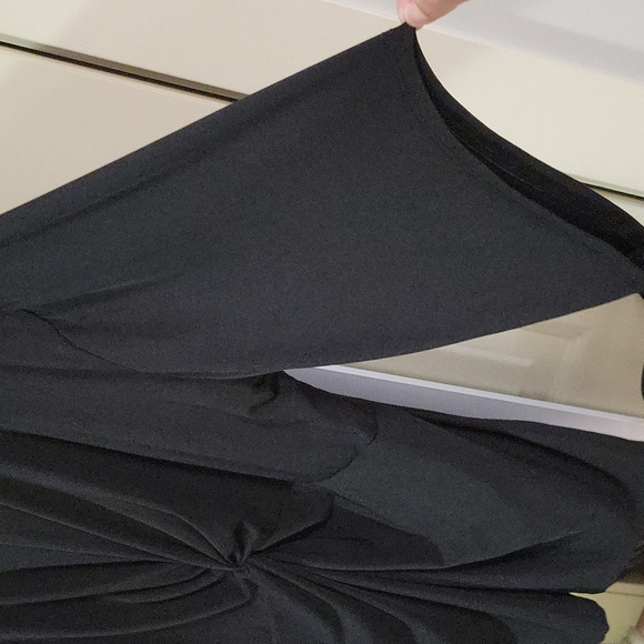 🌿2 for $20 kim & cam top 3x - Picture 4 of 4